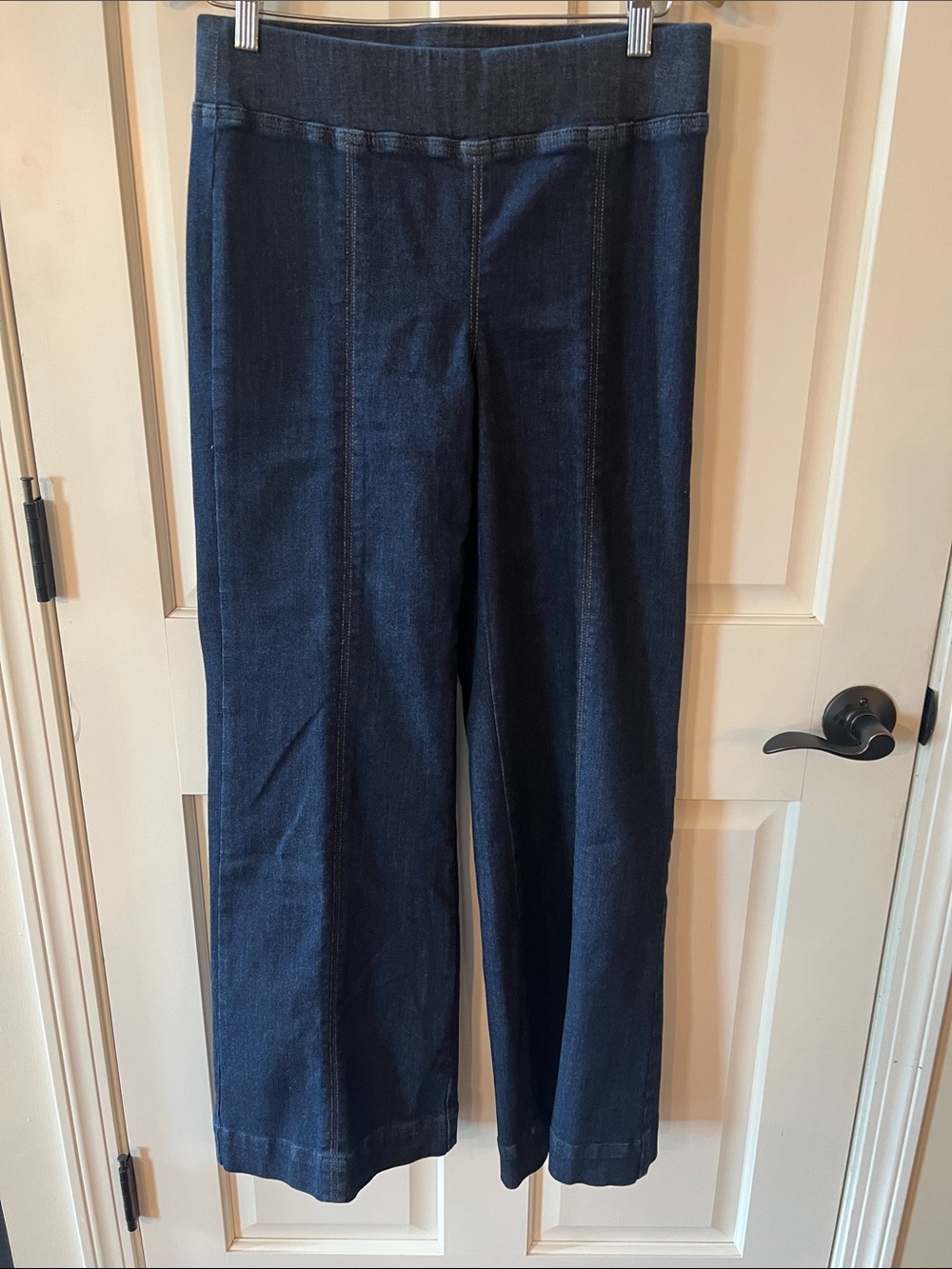 Talbots Women’s S Dark Blue Denim Pull-On Flare Leg Travel Jeans Stretch